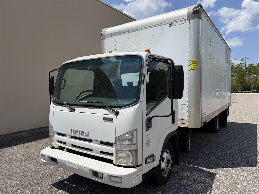 2013 Isuzu Npr/npr-hd - $9,999