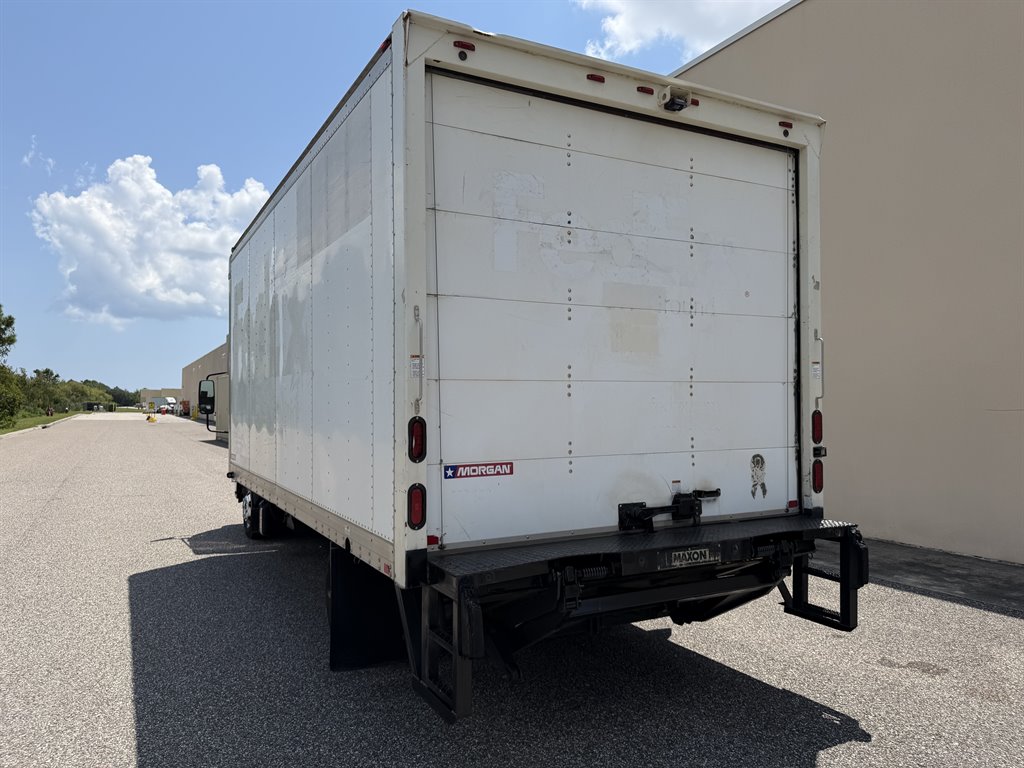 2013 Isuzu Npr/npr-hd - $9,999