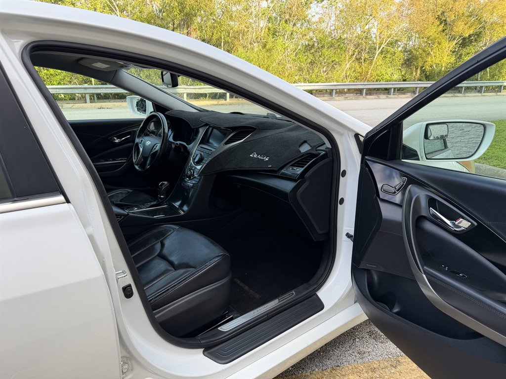 2013 Hyundai Azera - $6,699