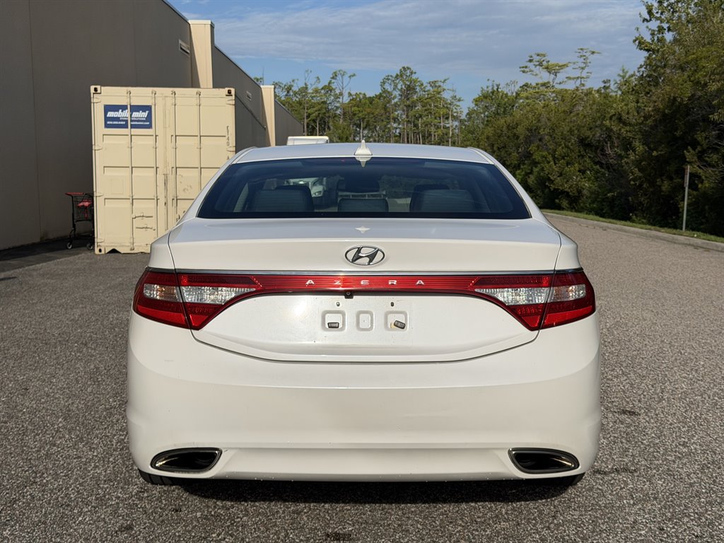 2013 Hyundai Azera - $6,699