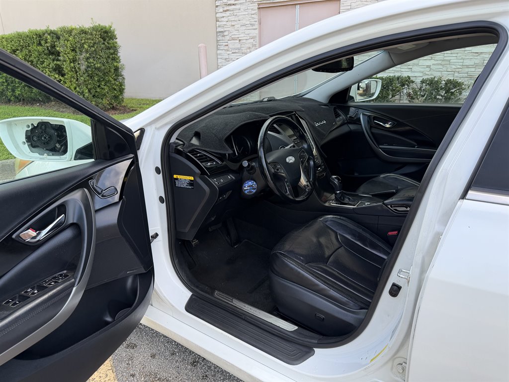 2013 Hyundai Azera - $6,699