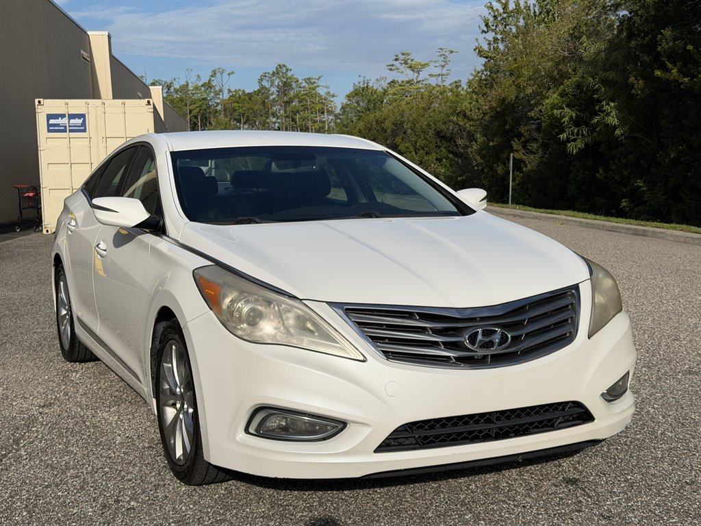 2013 Hyundai Azera - $6,699