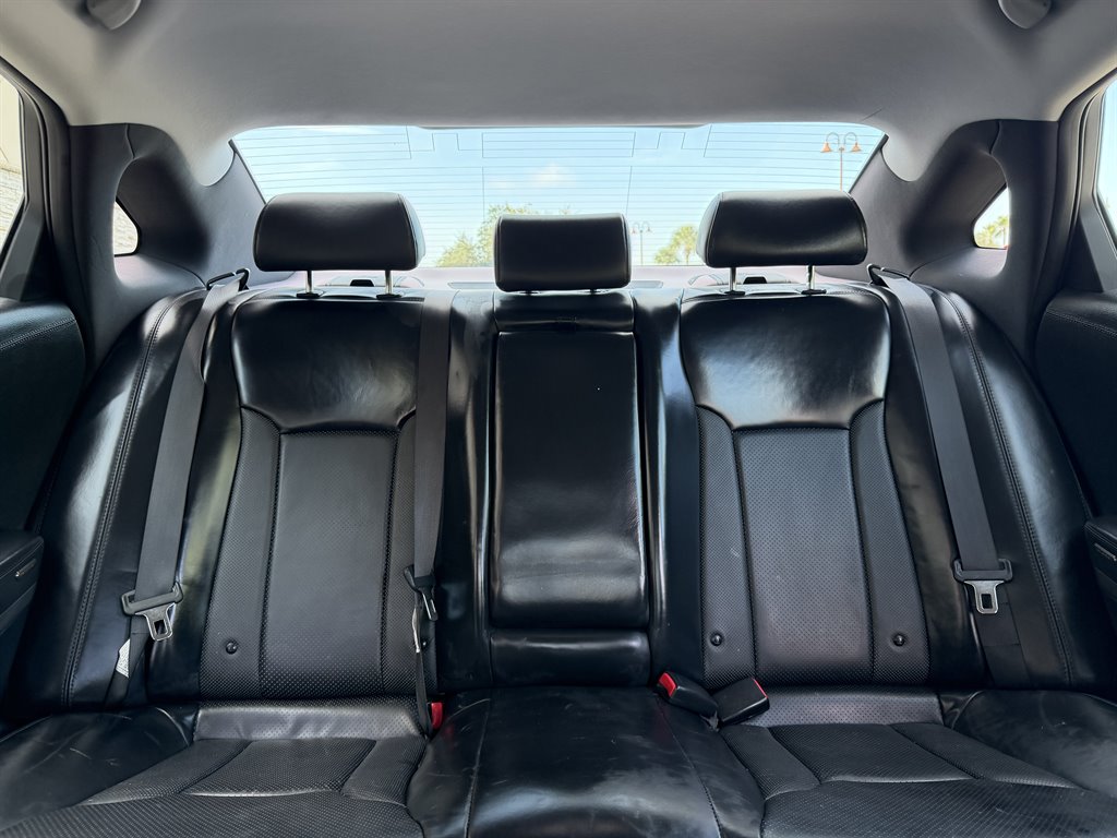 2013 Hyundai Azera - $6,699
