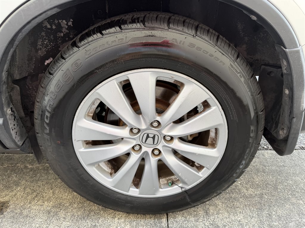 2010 Honda CR-V - $5,699