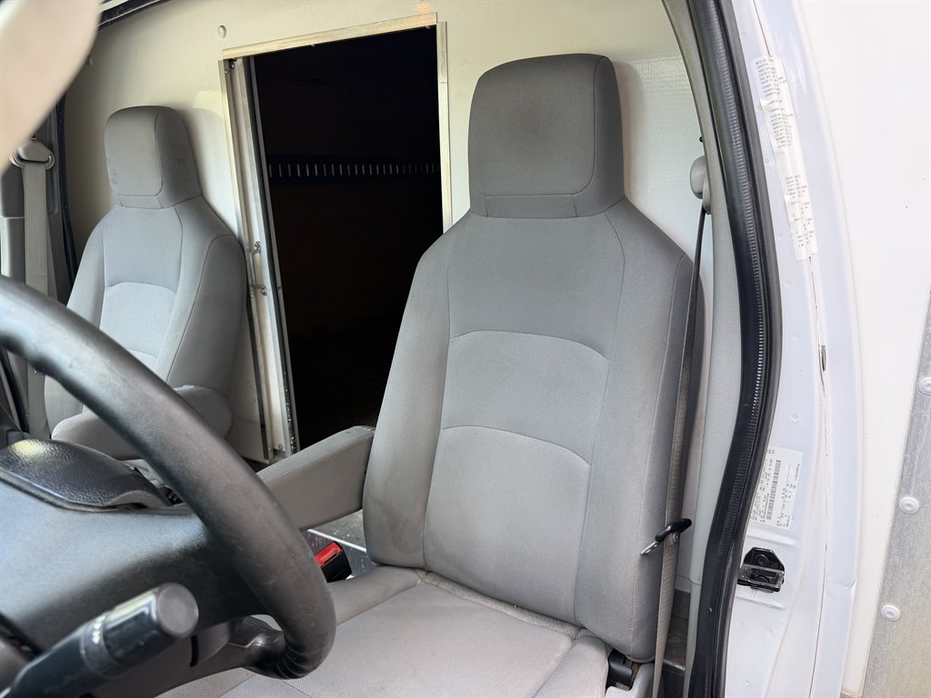 2022 Ford E-350 - $12,999