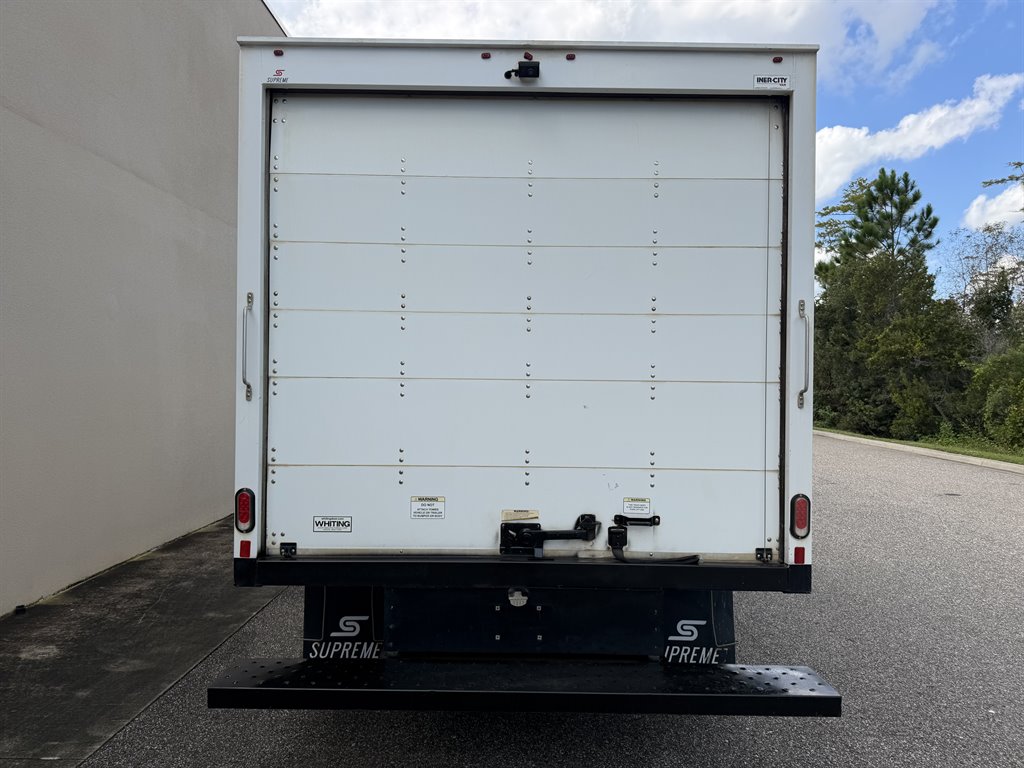 2022 Ford E-350 - $12,999