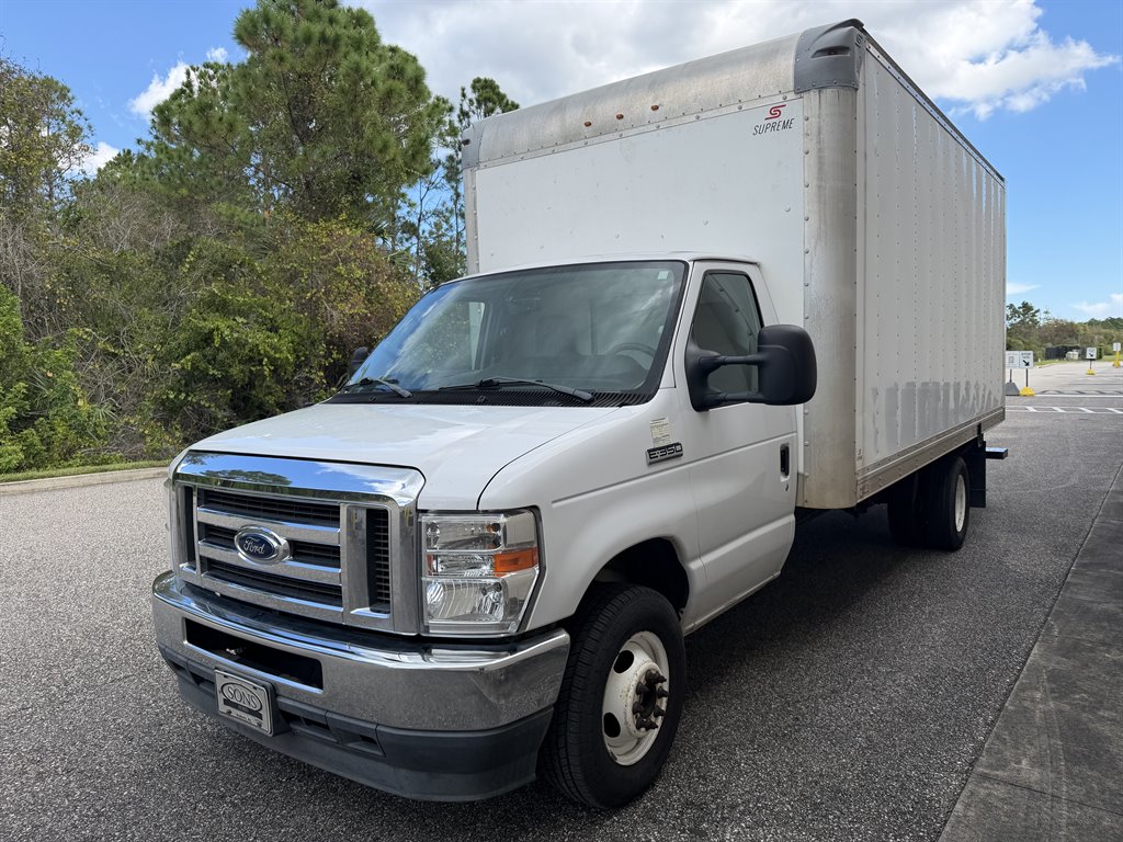 2022 Ford E-350 - $12,999