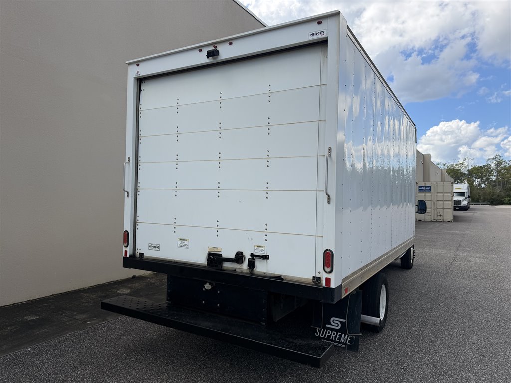 2022 Ford E-350 - $12,999