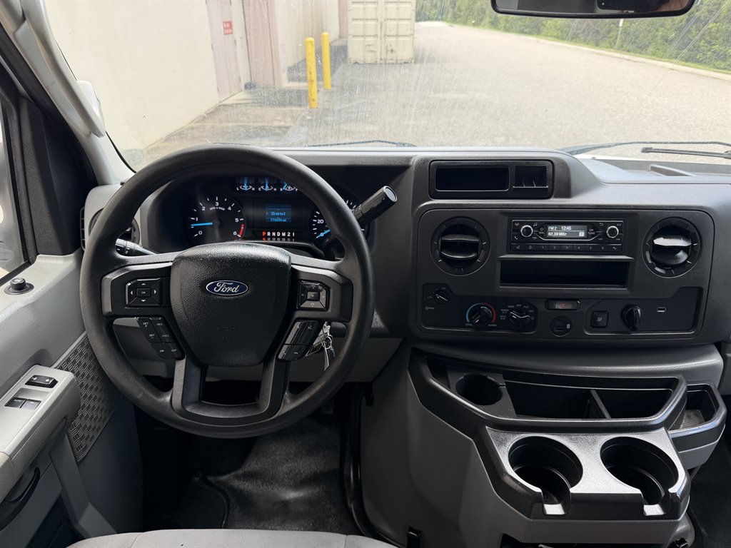 2022 Ford E-350 - $12,999