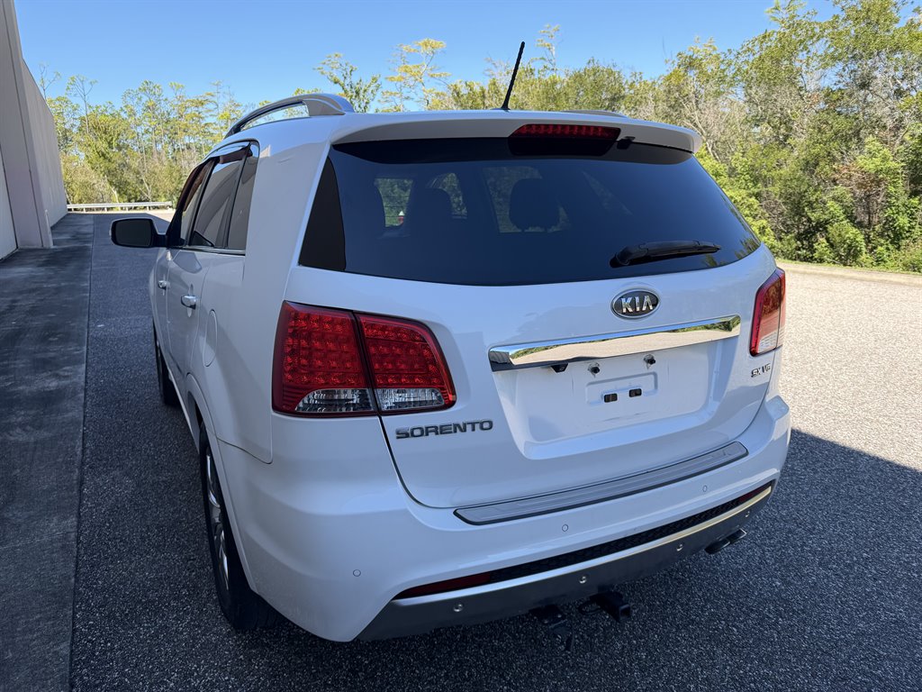 2013 Kia Sorento - $6,999
