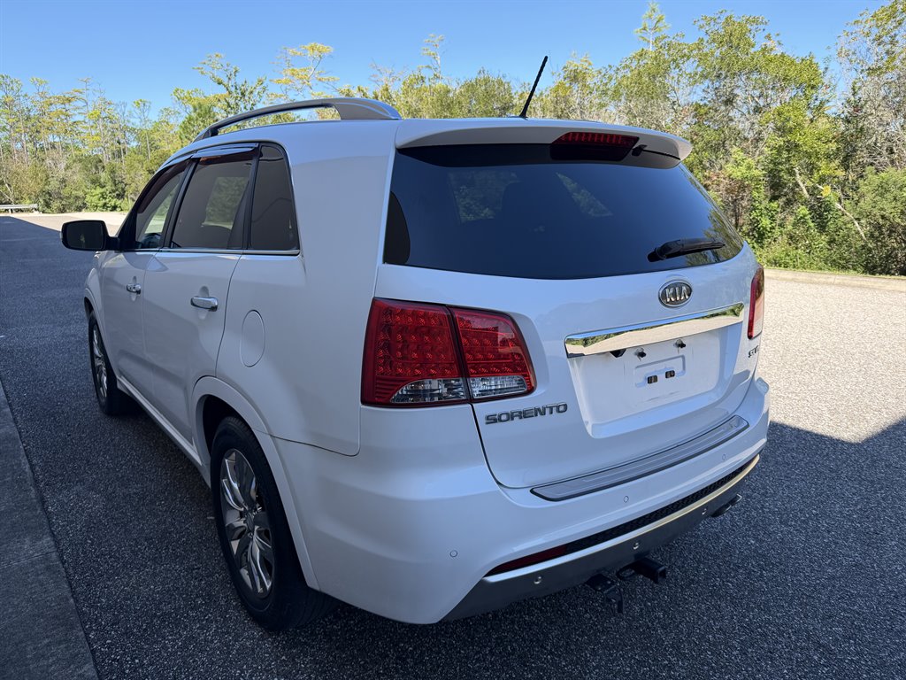 2013 Kia Sorento - $6,999