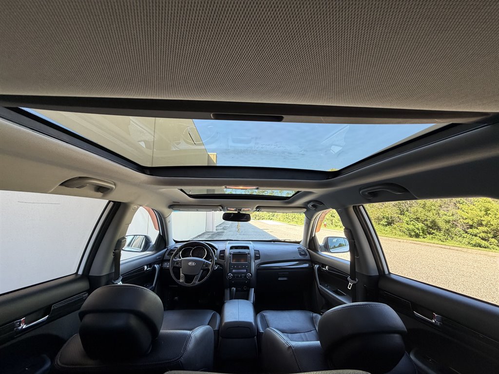 2013 Kia Sorento - $6,999