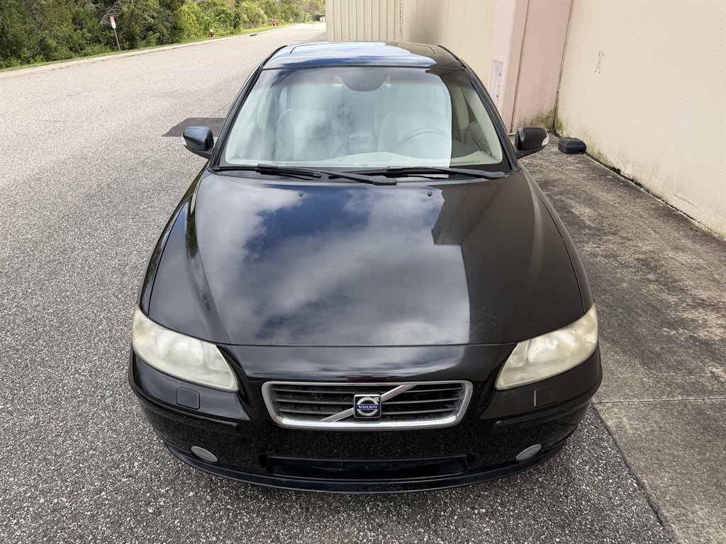 2009 Volvo S60 - $5,999
