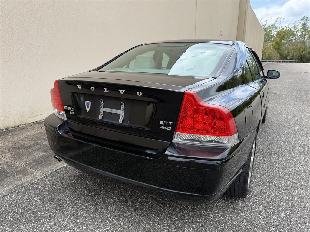 2009 Volvo S60 - $5,999