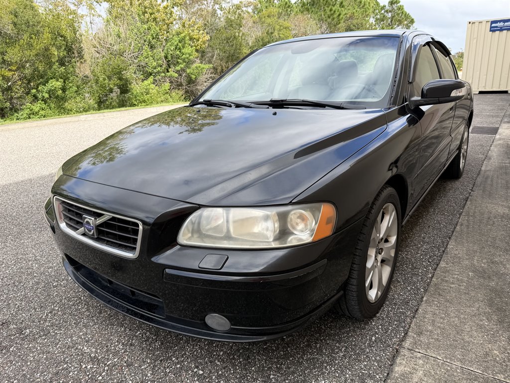2009 Volvo S60 - $5,999