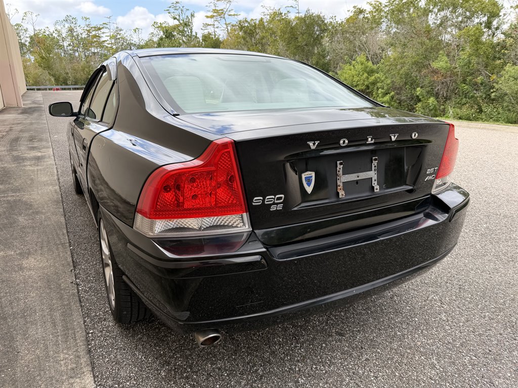 2009 Volvo S60 - $5,999