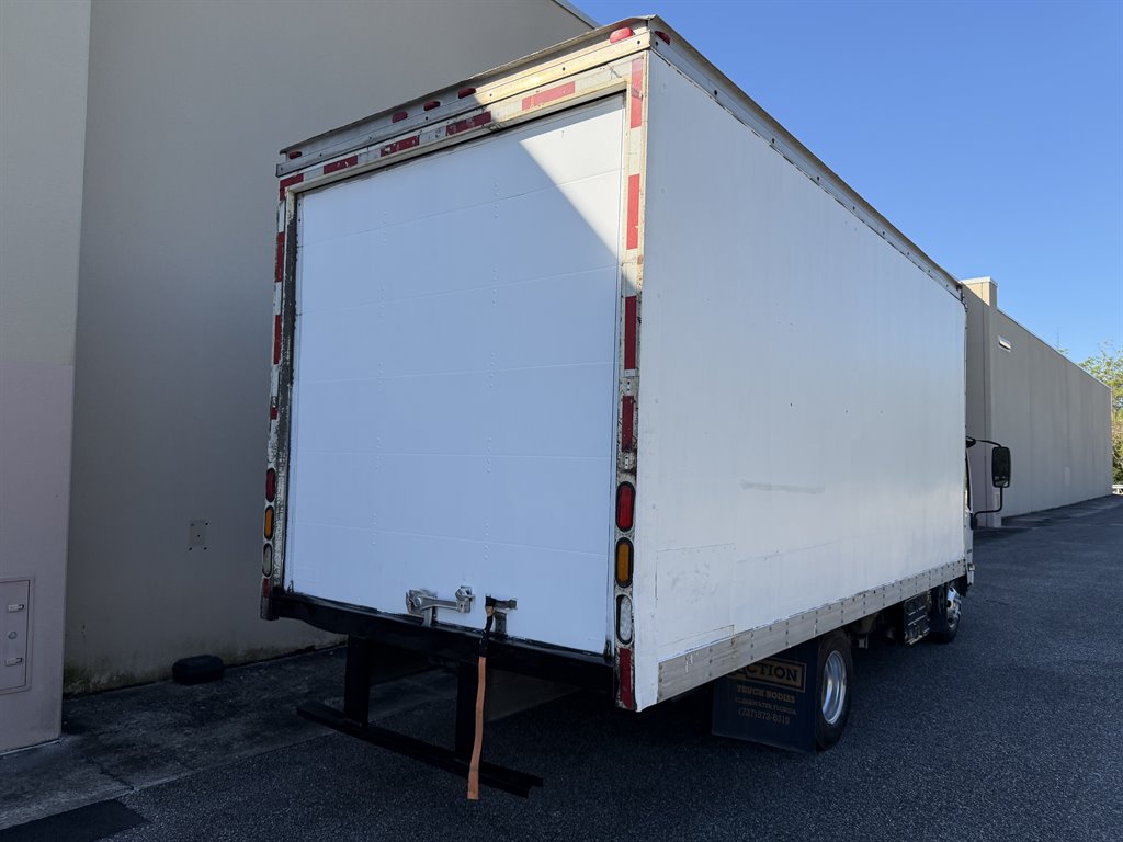 2013 Isuzu Npr/npr-hd - $10,999