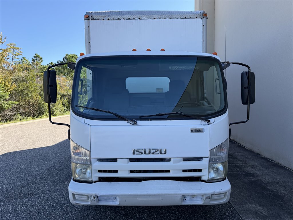 2013 Isuzu Npr/npr-hd - $10,999