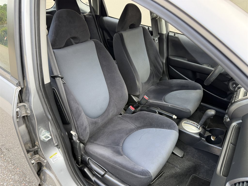2007 Honda Fit - $4,999