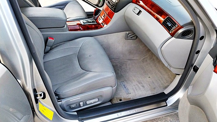 2006 Lexus LS 430 photo