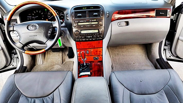 2006 Lexus LS 430 photo