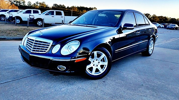 2008 Mercedes-Benz E-Class E320 photo