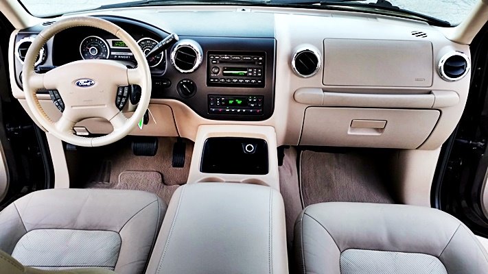 2006 Ford Expedition Eddie Bauer photo