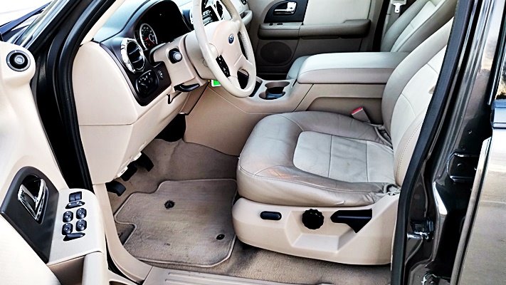 2006 Ford Expedition Eddie Bauer photo