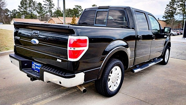 2010 Ford F-150 XLT photo