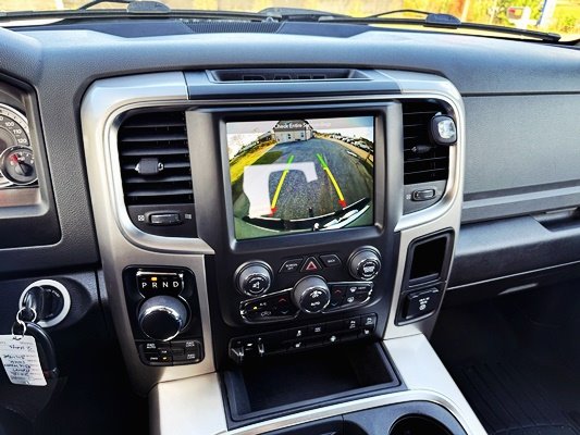 2018 RAM 1500 SLT photo