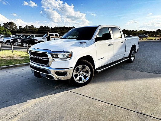 2019 RAM 1500 BIG Horn photo