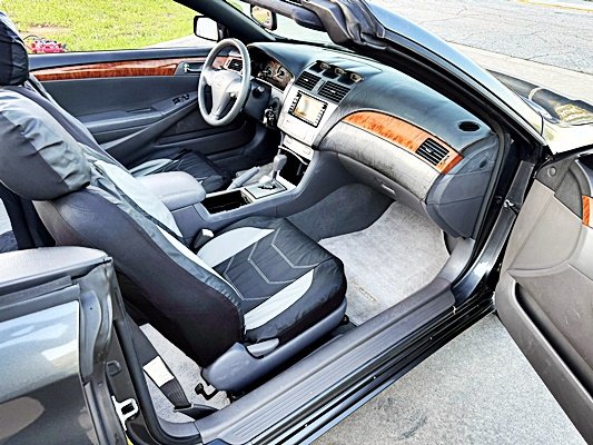 2008 Toyota Camry Solara SE V6 photo