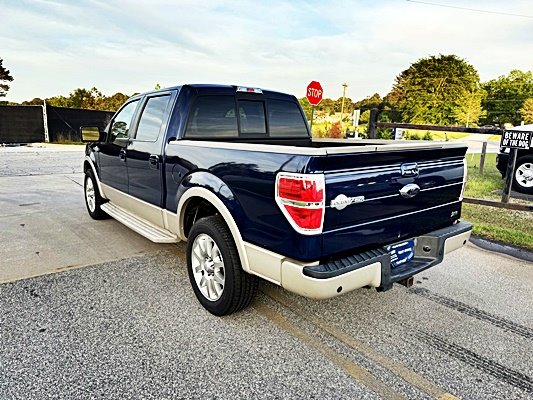 2010 Ford F-150 XLT photo
