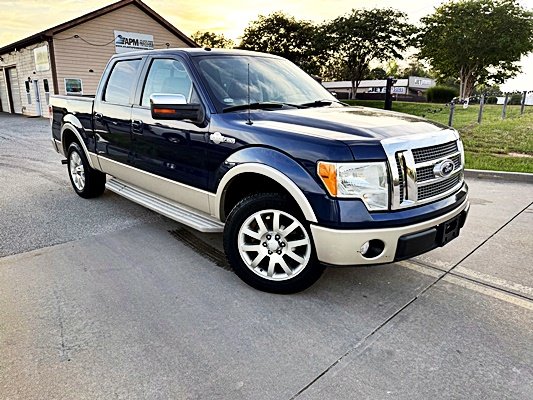 2010 Ford F-150 XLT photo