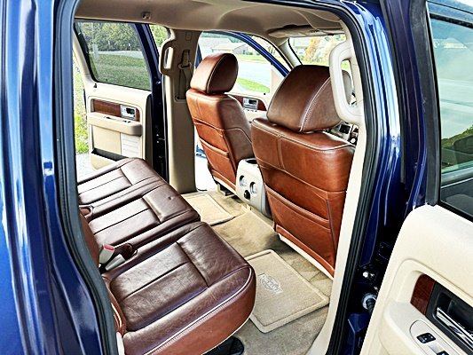2010 Ford F-150 XLT photo
