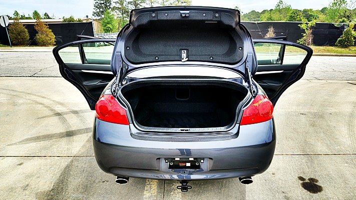 2009 INFINITI G - $7,995