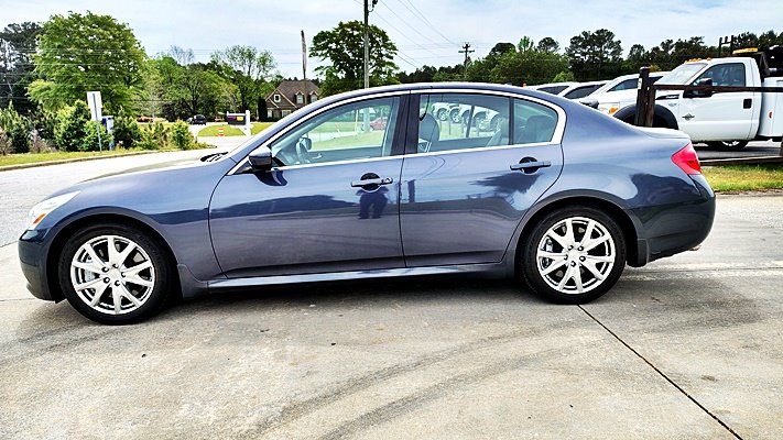 2009 INFINITI G - $7,995