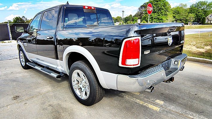 2015 Ram 1500 - $14,995