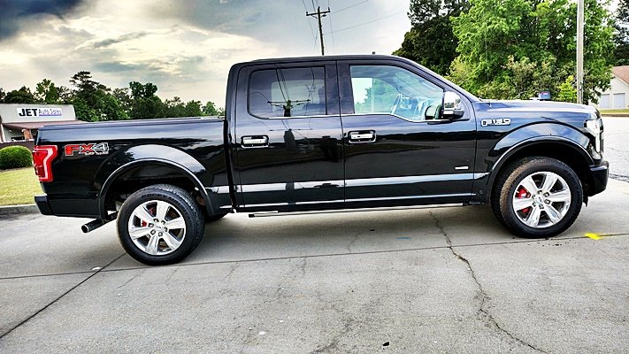 2015 Ford F150 - $16,995