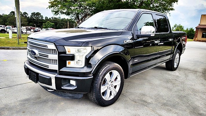 2015 Ford F150 - $16,995