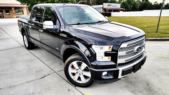 2015 Ford F150 - $16,995
