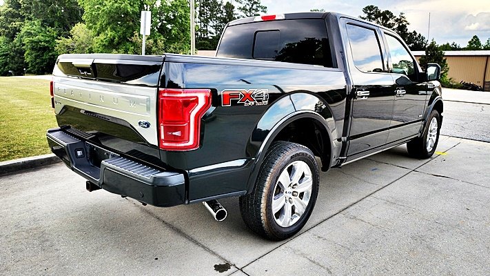 2015 Ford F150 - $16,995