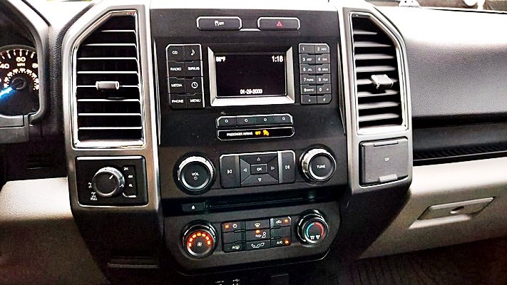 2015 Ford F150 - $14,995