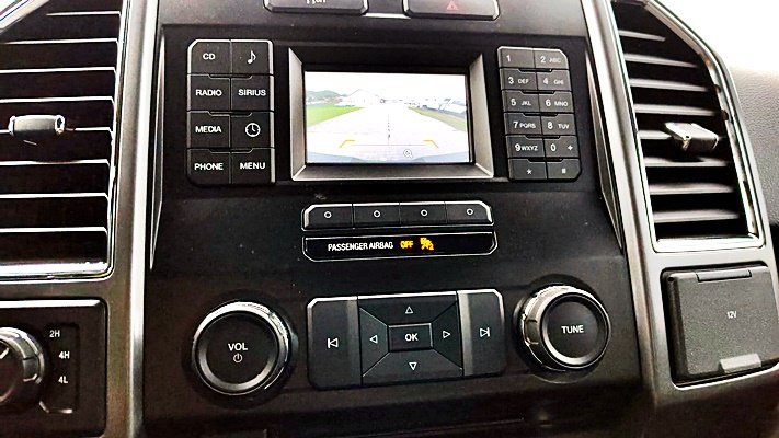 2015 Ford F150 - $14,995