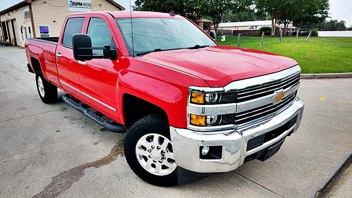 2015 Chevrolet Silverado 2500 - $24,995