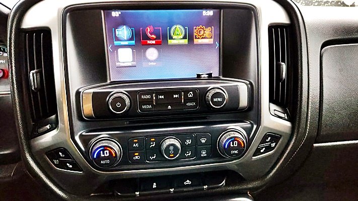 2015 Chevrolet Silverado 2500 - $24,995