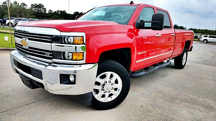 2015 Chevrolet Silverado 2500 - $24,995