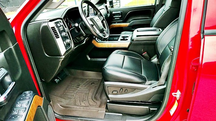 2015 Chevrolet Silverado 2500 - $24,995