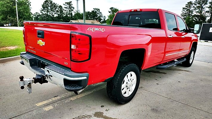 2015 Chevrolet Silverado 2500 - $24,995