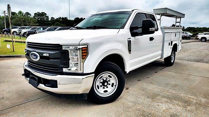 2019 Ford F-350 - $19,995